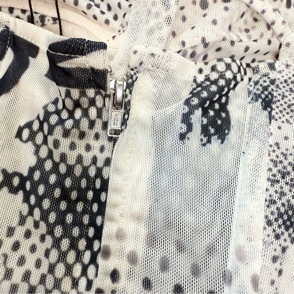 Miaou White Mesh Corset Top - Picture 7 of 12